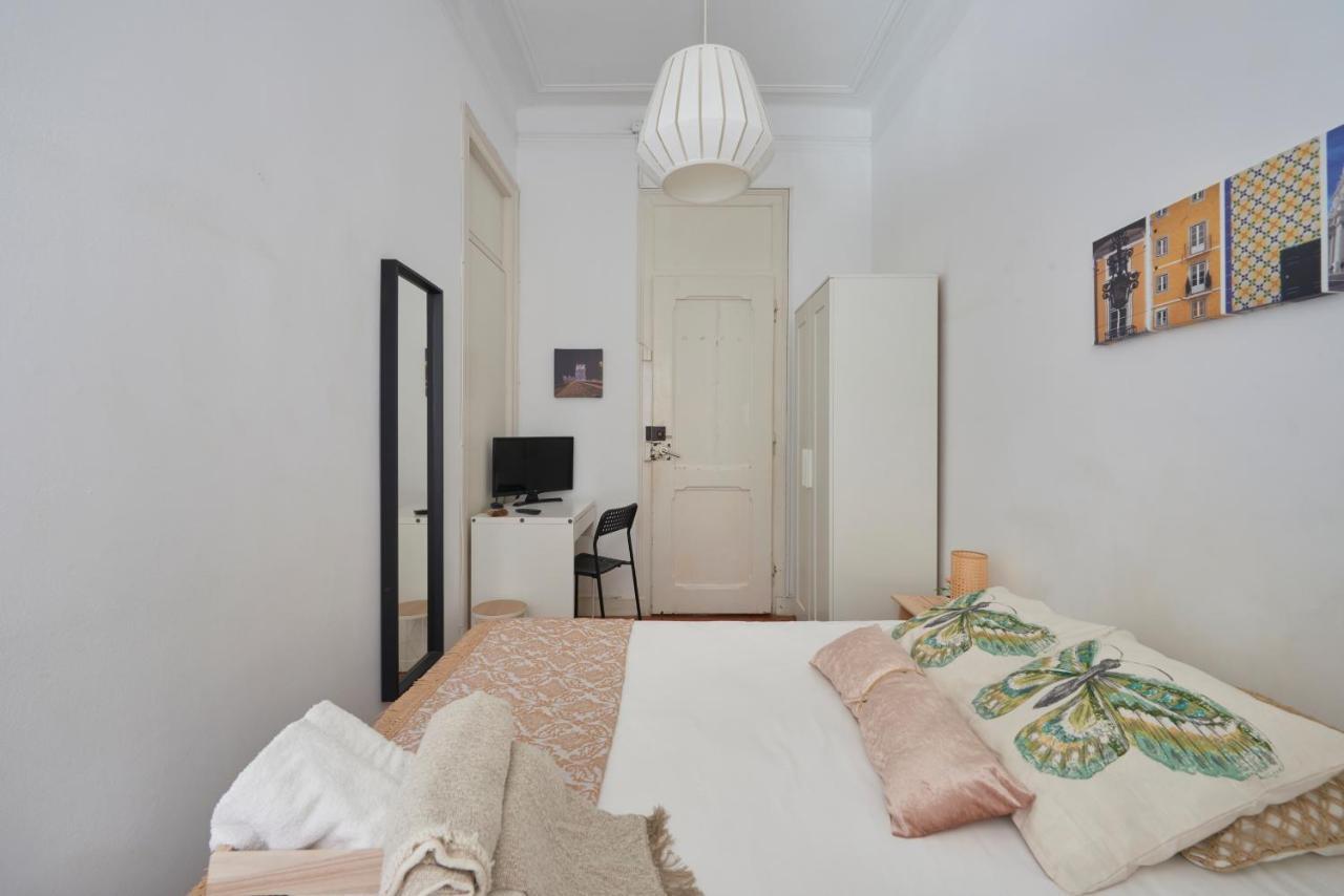 Brand New Hostel Anjos Lisbona Esterno foto