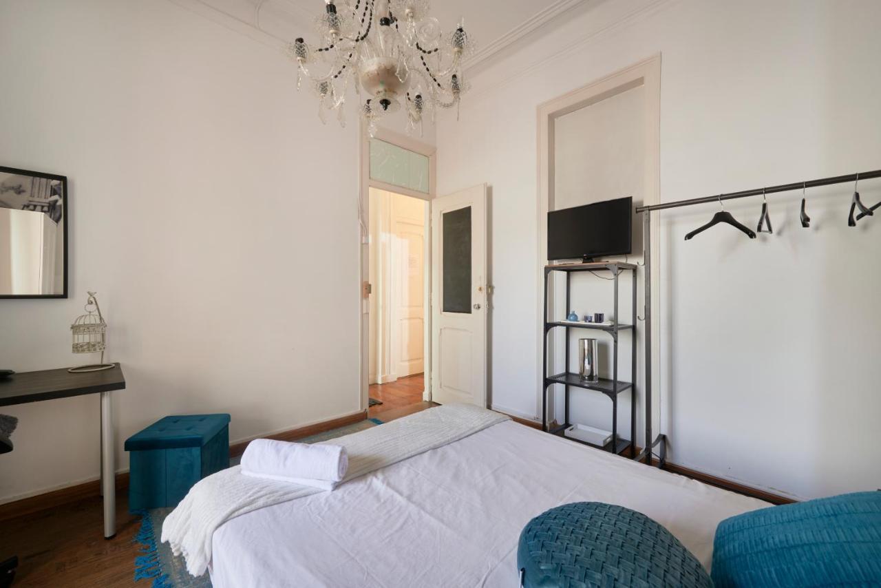 Brand New Hostel Anjos Lisbona Esterno foto